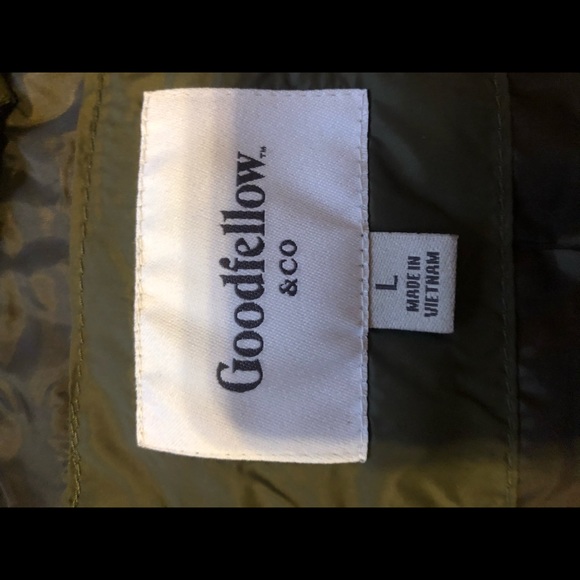Goodiellow & Co. Vest - Picture 2 of 4